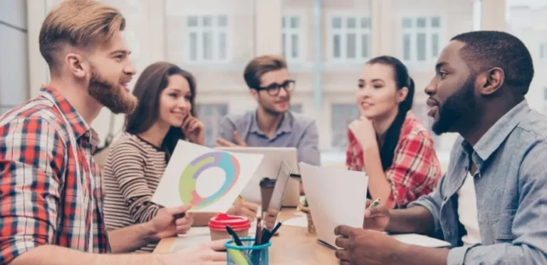 The Value of Internships During College: Why Every Student Should Gain Real-World Experience