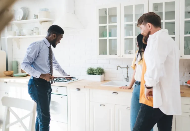 The Benefits of Buying a Home in a Growing Community
