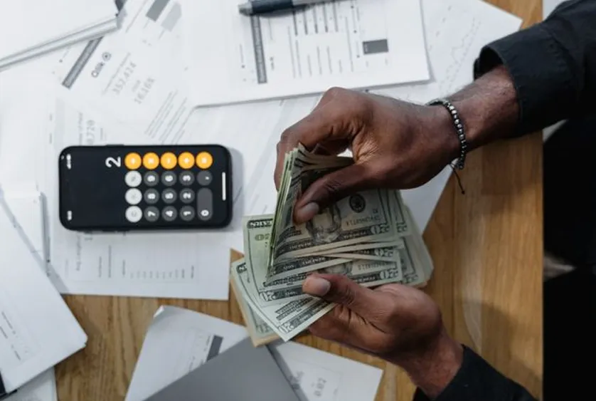 Common Financial Mistakes That Can Slow Wealth Growth